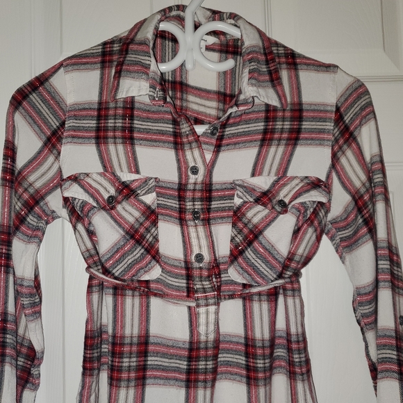 Thyme Maternity Red Plaid Shirt - Picture 2 of 3